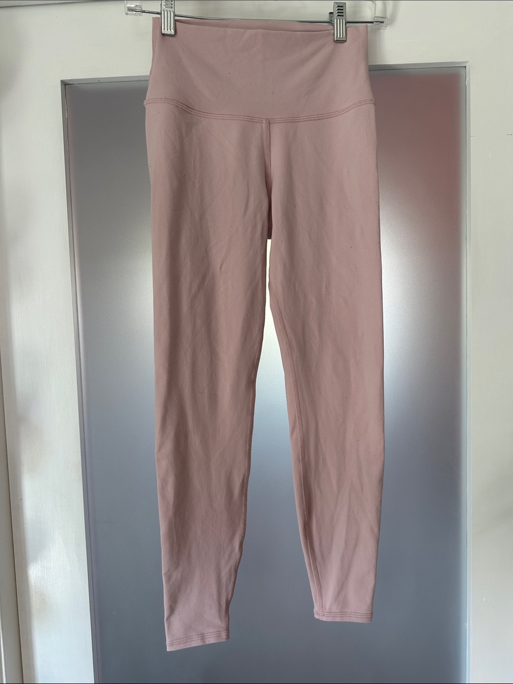 ALO Everyday High-Rise Pink Leggings